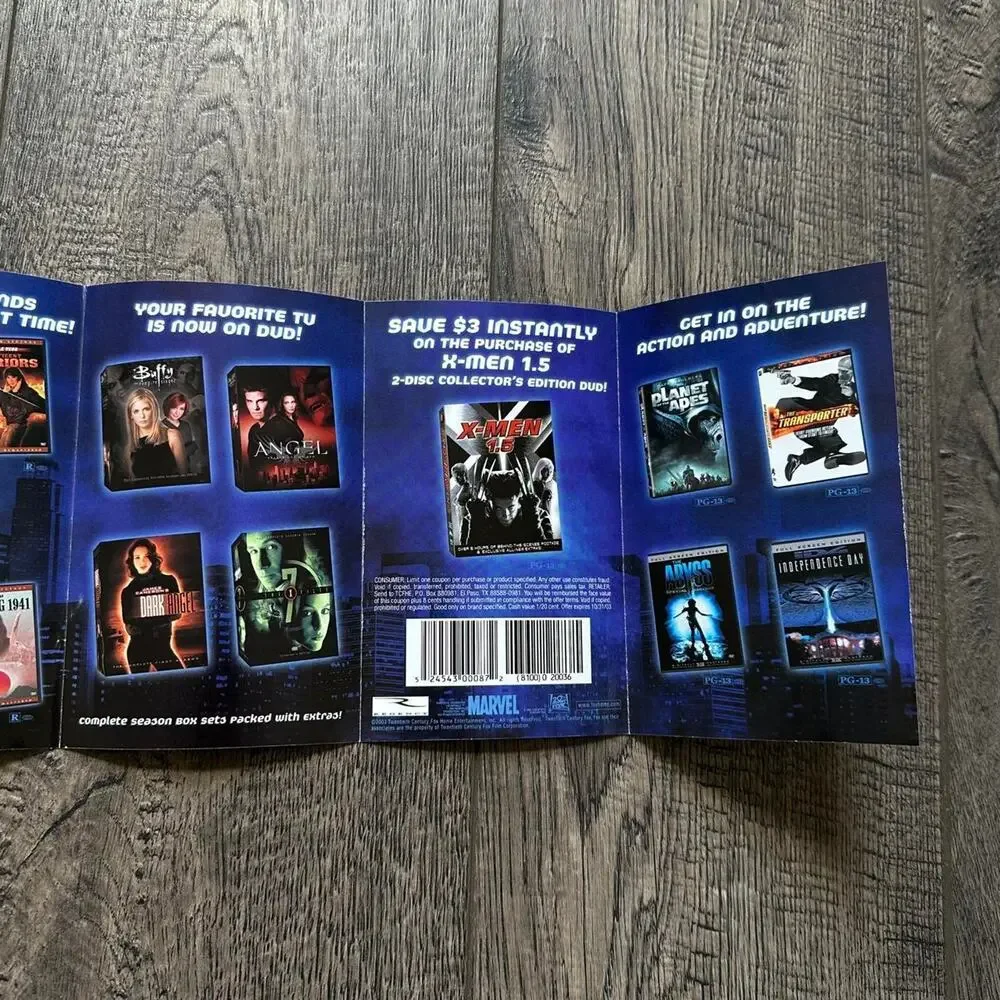 Vintage 2003 Marvel Daredevil Coupon Book Mini Movie Promo Collectible Poster